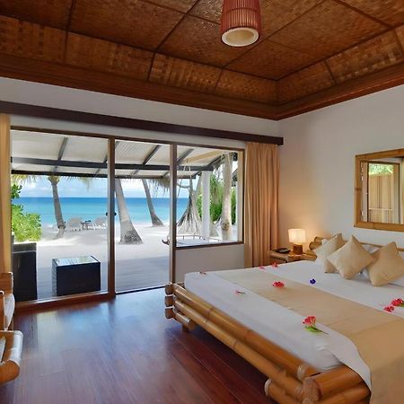 Angaga Island Resort And Spa Ngoại thất bức ảnh