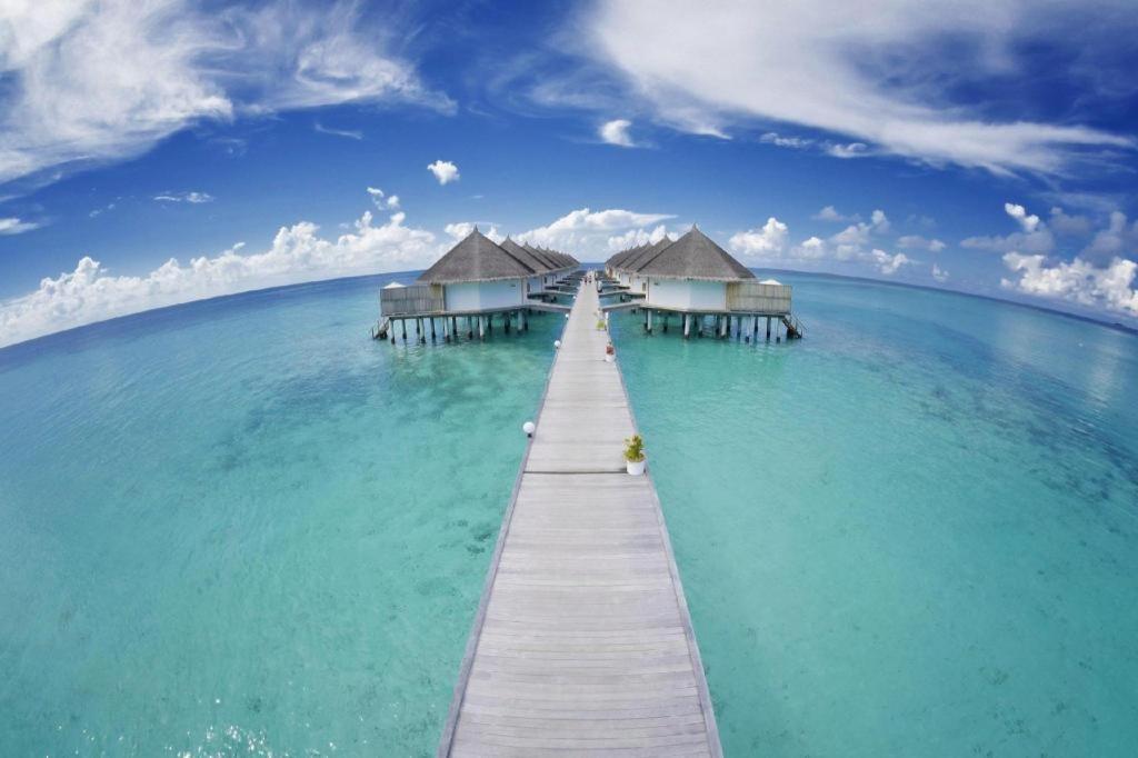 Angaga Island Resort And Spa Ngoại thất bức ảnh