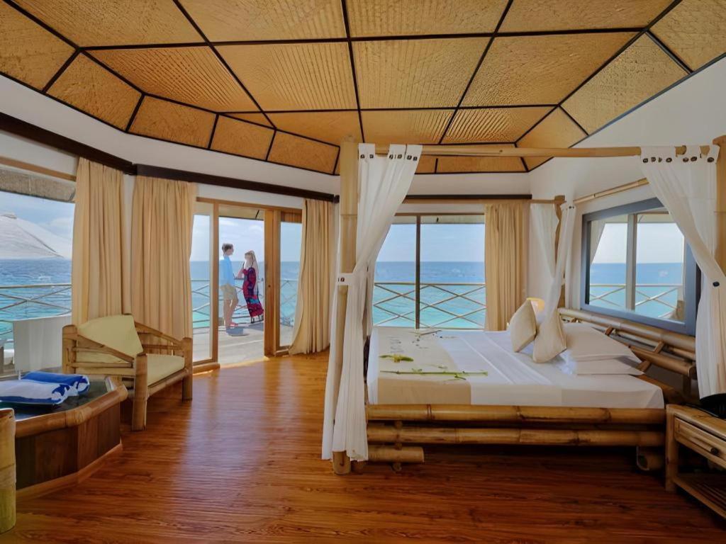 Angaga Island Resort And Spa Ngoại thất bức ảnh
